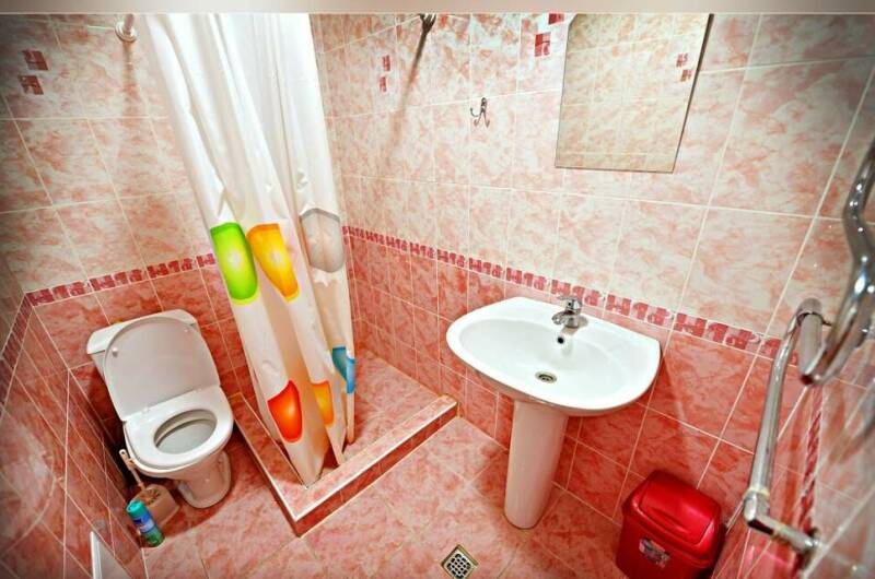 Трехместная комната с балконом