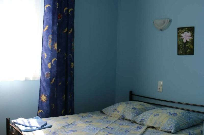 Комната на 3-х человек с удобствами