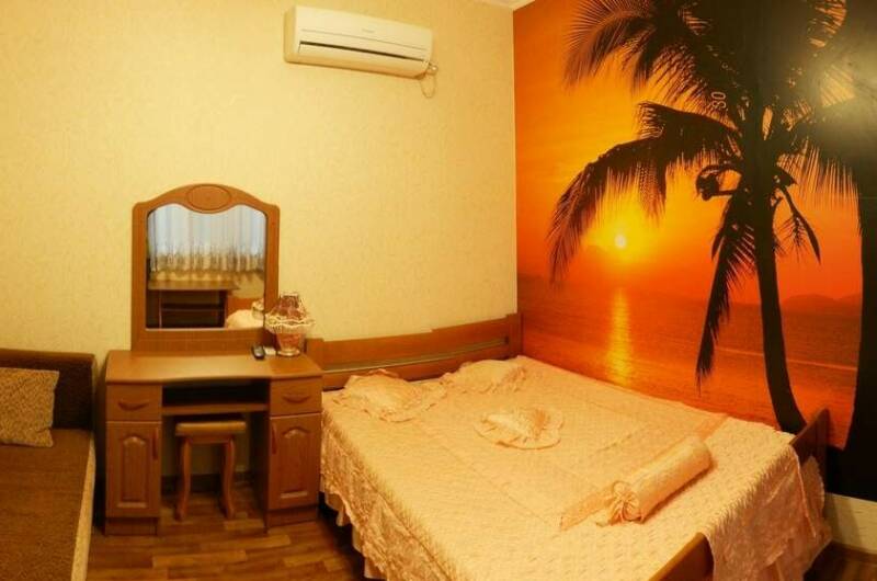 Трёхместная комната стандарт со всеми условиями