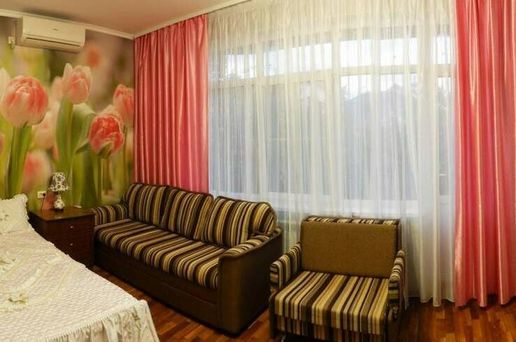 Четырёхместная комната комфорт с балконом