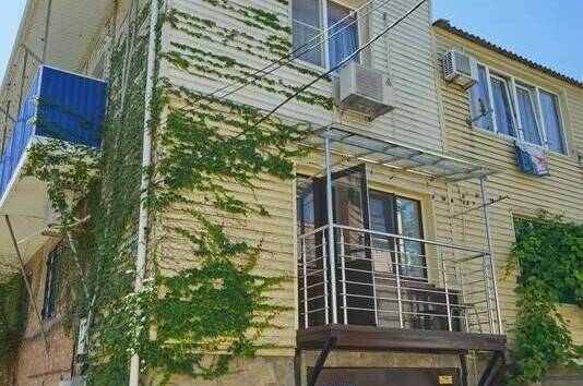 Номер 6 коттеждного типа в двухуровнях