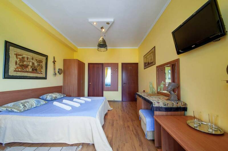 Египетский полулюкс