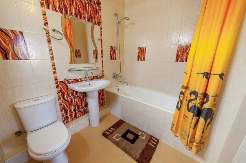 Китайский полулюкс