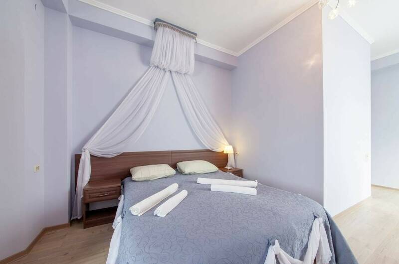 Лавандовый полулюкс