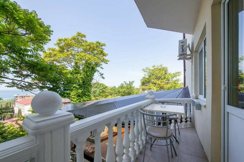 Фисташковый полулюкс