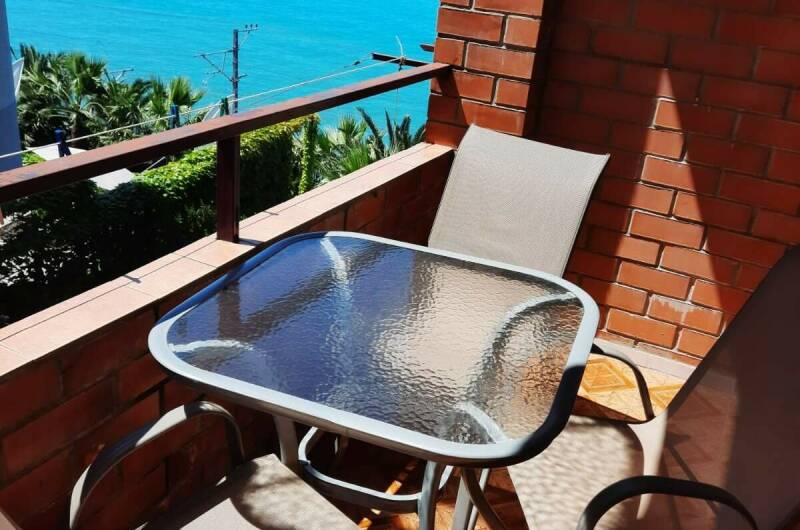 Трёхместный номер со всеми удобствами в номере 15