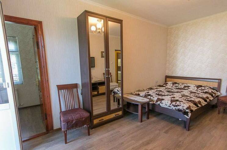 3х местный с удобствами, с балконом № 14