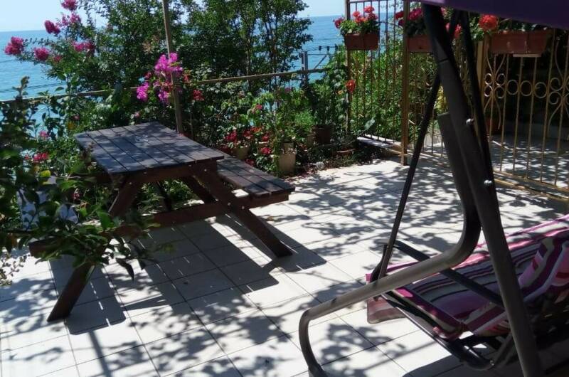 2 комнатный с удобствами, кухней, вид на море № 13