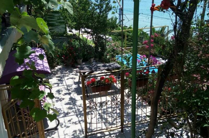 2 комнатный с удобствами, кухней, вид на море № 13