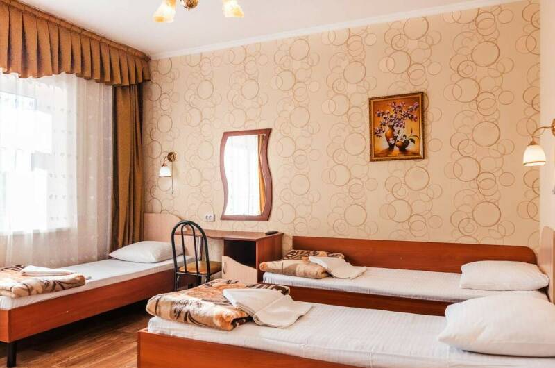 3-х местная комната с балконом