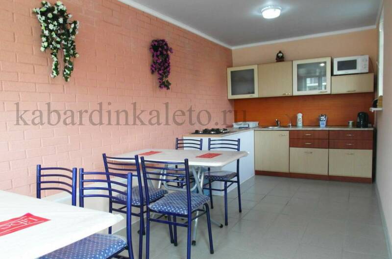 Двухкомнатный мансарда