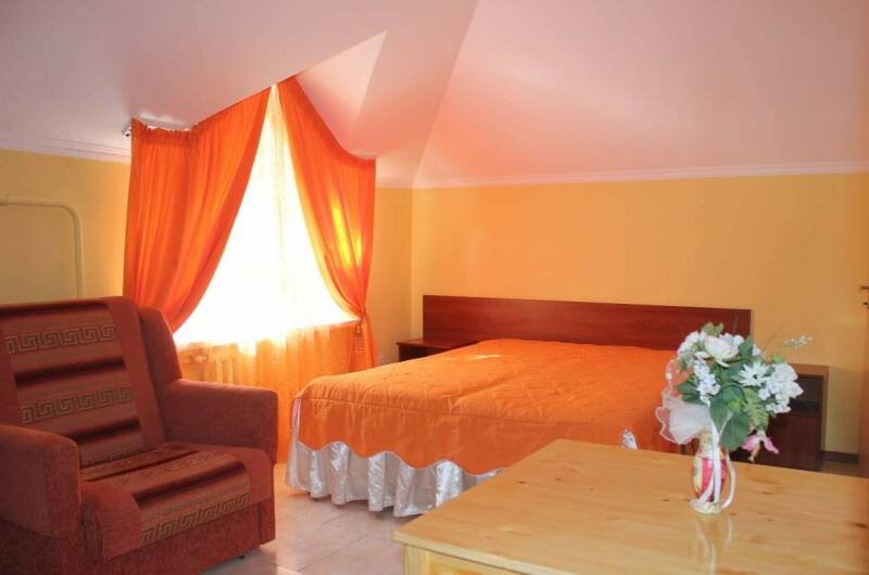 4х местный «Стандарт» с мини кухонным уголком