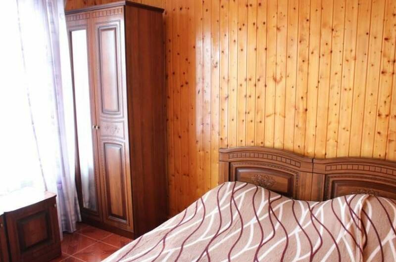 Двухместный Стандартный с балконом и видом на сад