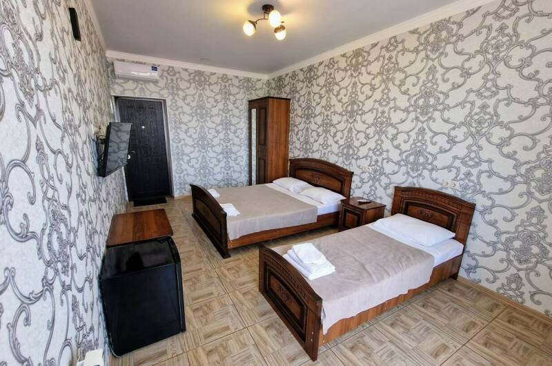 Трёхместный «Делюкс» с балконом и видом на море