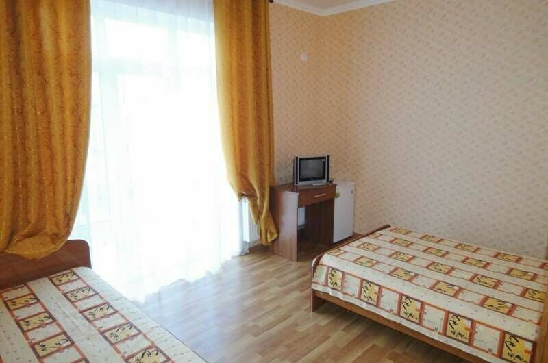 Полулюкс двухкомнатный семейный на 4−5 человек