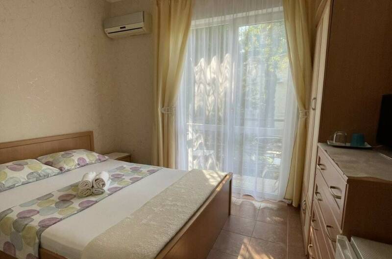 № 4 Двухместный номер с удобствами и балконом