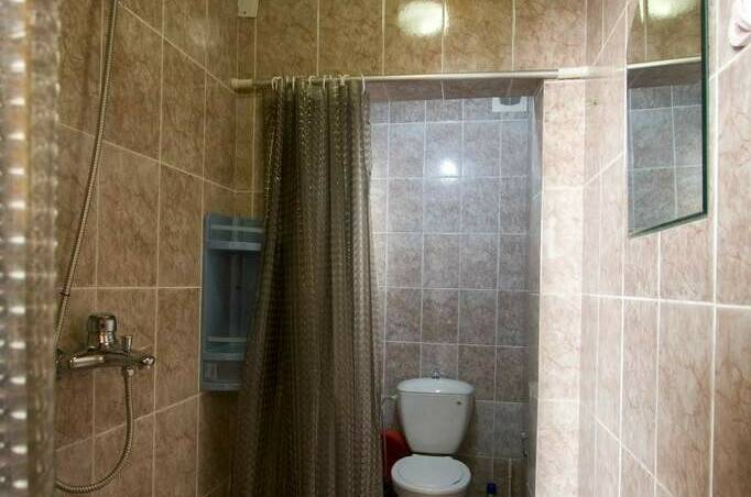 Двухкомнатный номер 5, 5чел. (2 этаж)