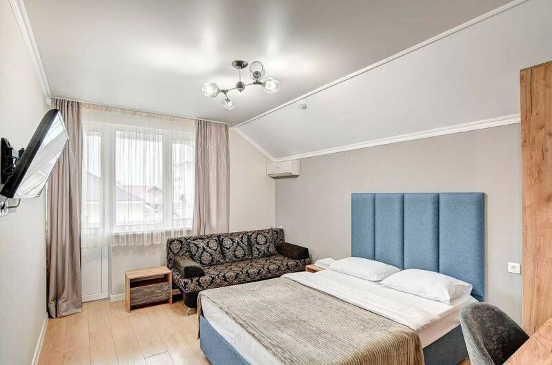 Четырехместный номер с балконом