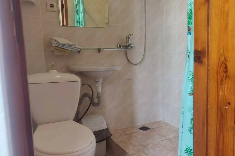 Двухместный номер с двухспальной кроватью