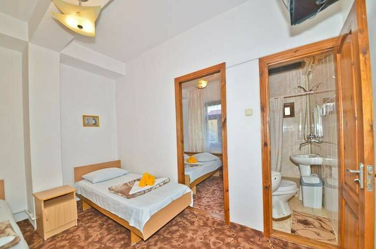 Четырехместный двухкомнатный номер