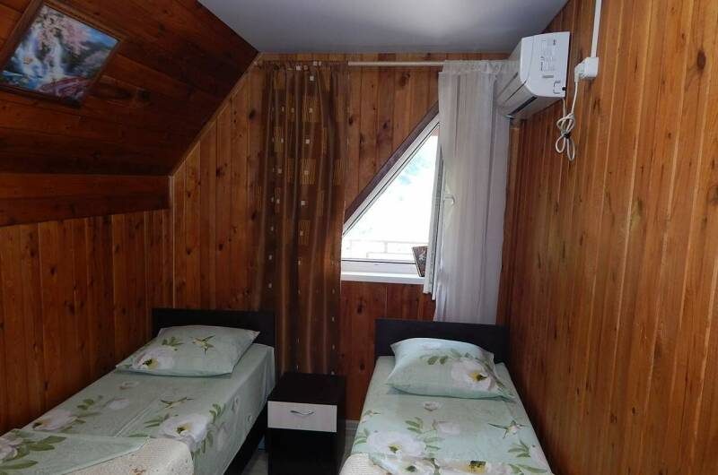 2х комнатный комфорт (2-й эт) кухня общая