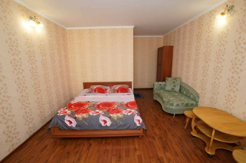 Трехместный номер № 9