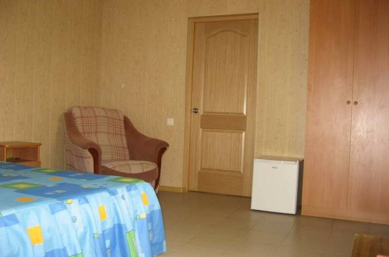 Двухкомнатный номер c удобствами