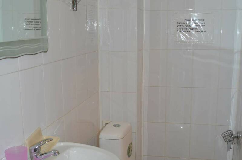 Двухместный номер с удобствами на первом этаже