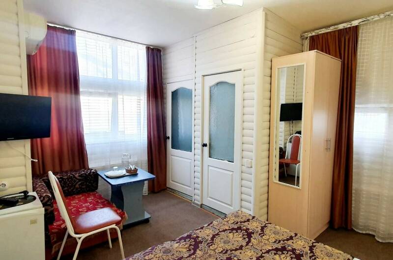 Комната 2-х местная с дополнительным местом