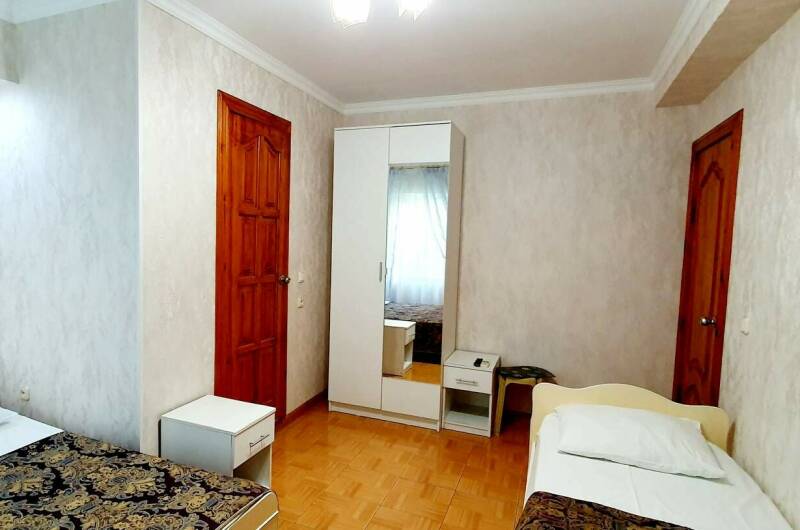 Квартира после ремонта у моря в центре