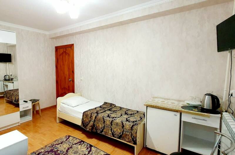 Квартира после ремонта у моря в центре