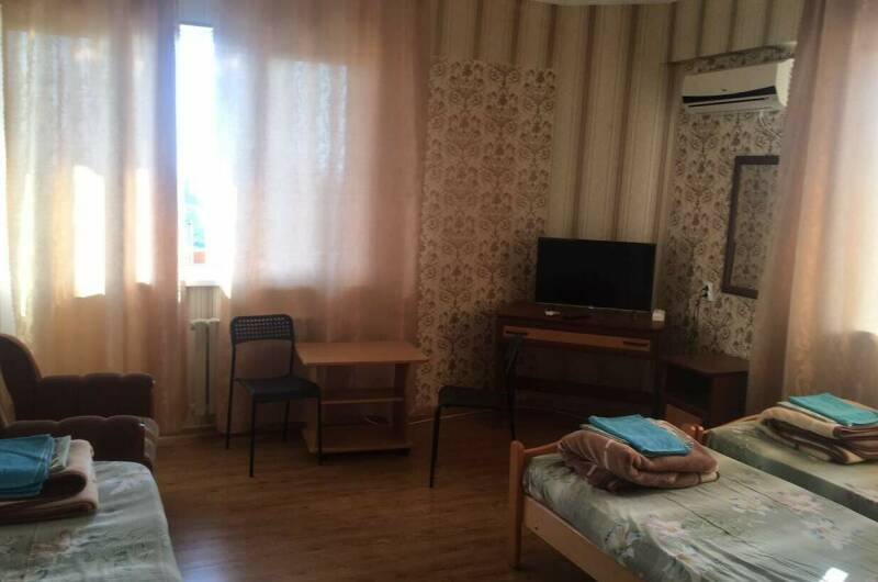 № 4 Четырехместный «Люкс» с видом на горы