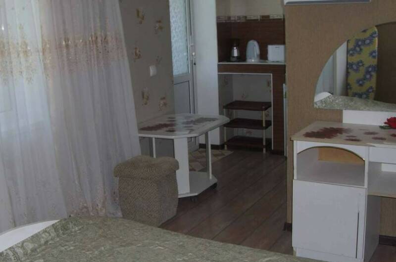 Студия- Комфорт 2х с мини-кухней, ванной, с/у