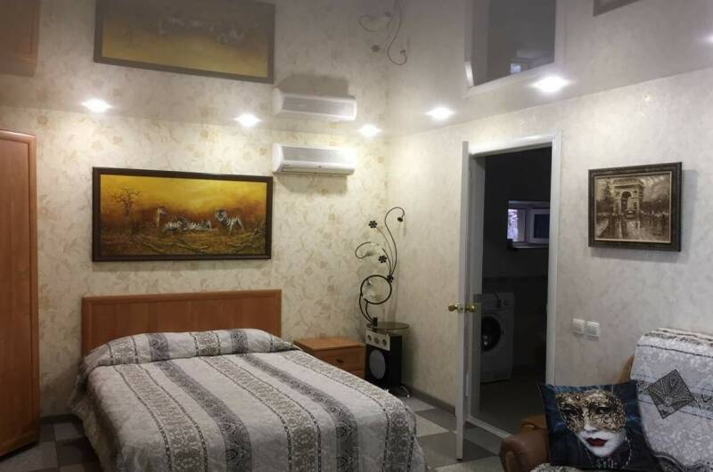 Студия-комфорт -кухня, ванная, с/у для 4х Веранда