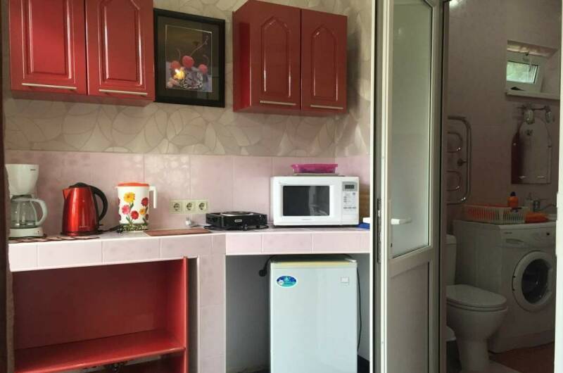 Студия-комфорт -кухня, ванная, с/у для 4х Веранда