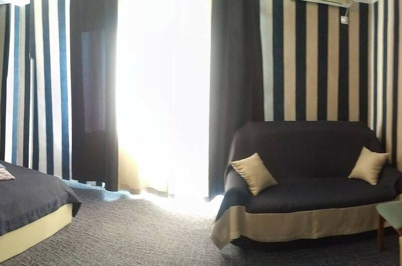 Однокомнатный 2−4-х местный