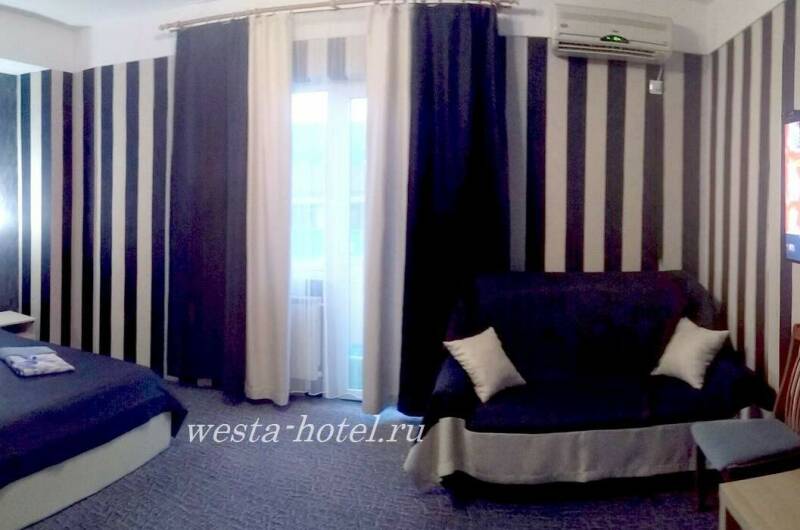 Однокомнатный 2−4-х местный