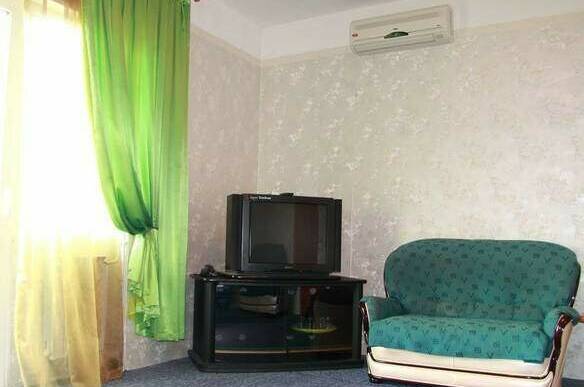 Двухкомнатный (семейный)