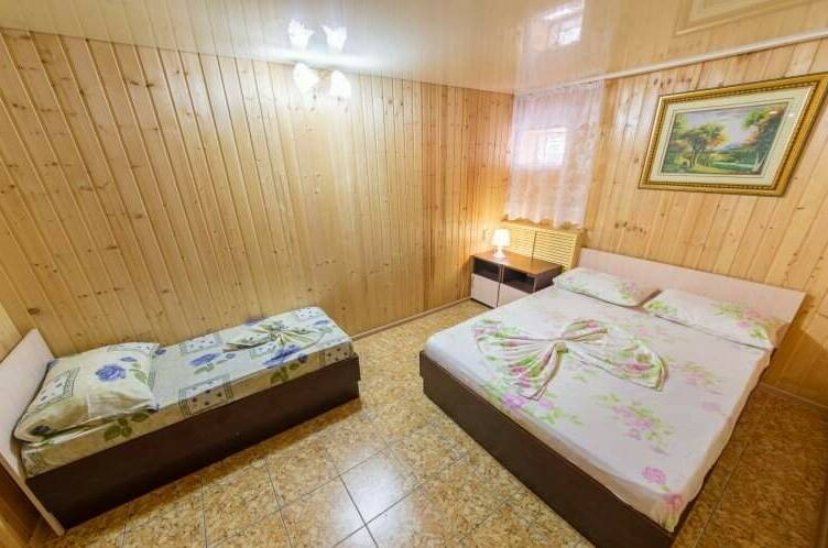 Трехкомнатный номер с кухней на 6 человек