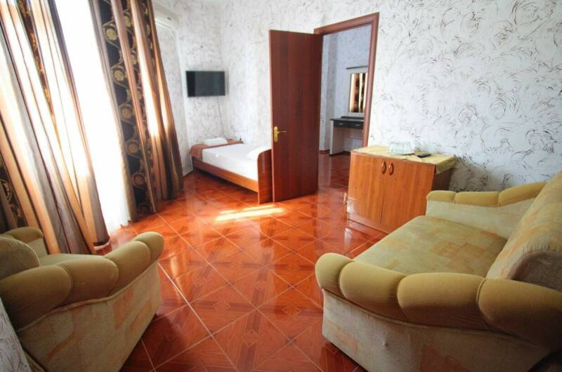 Двухкомнатный пятиместный «Люкс»