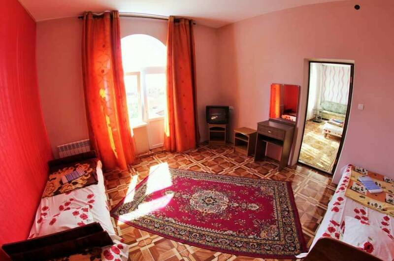 3-й этаж под ключ от 6 до 12 человек (3 комнаты)