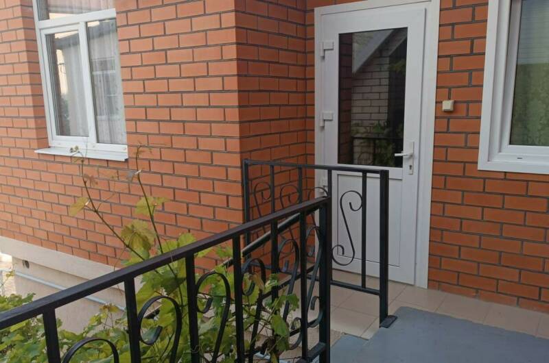 Домик под ключ (флигель)