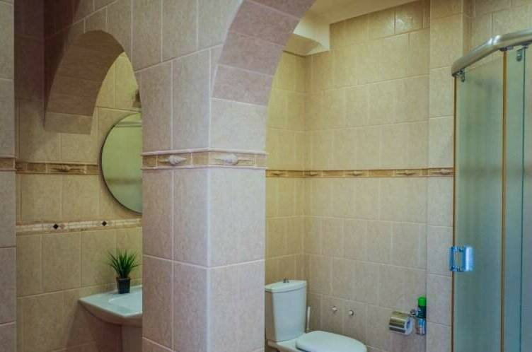 Номер 2 люкс с балконом и видом на море