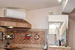 Пентхаус с балконом и видом на море