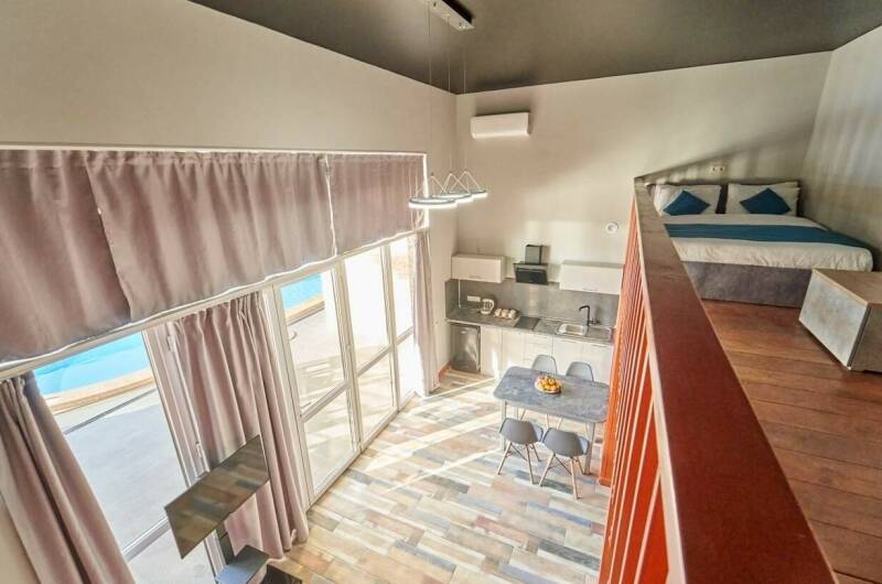 Четырехместный номер «Комфорт двухуровневый»