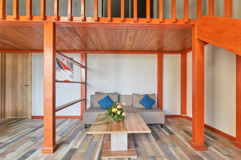 Четырехместный номер «Комфорт двухуровневый»