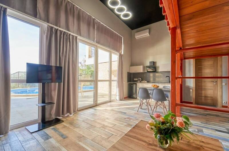 Четырехместный номер «Комфорт двухуровневый»