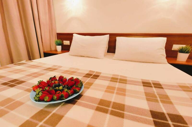 4х местный стандарт с французским балконом