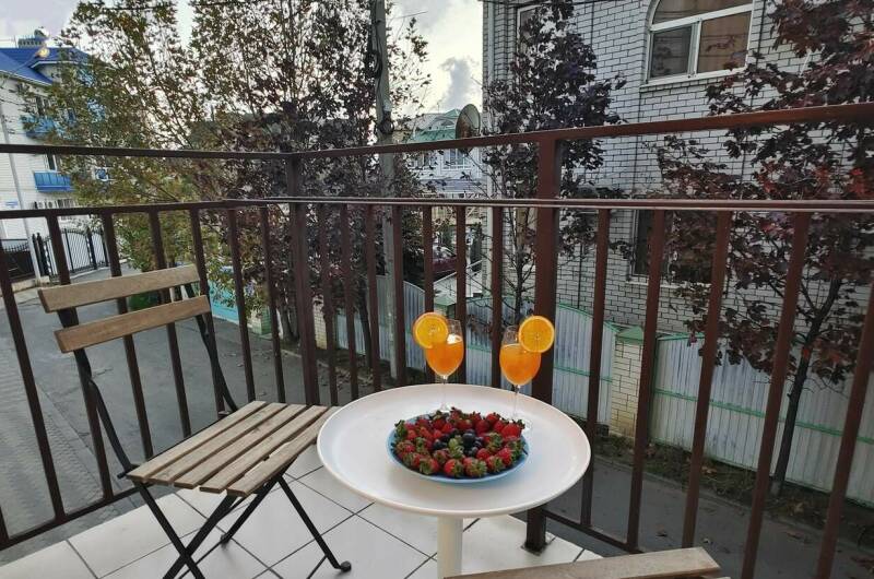 4х местный стандарт с французским балконом