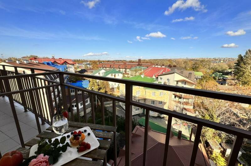 3х местный полулюкс с балконом